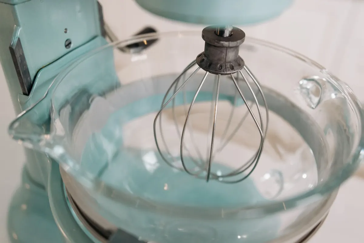 Vintage Pyrex vs Modern Glassware: How to Tell the Difference